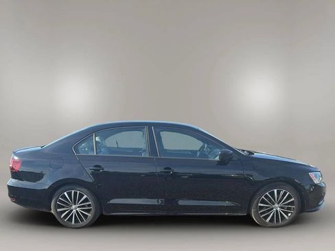 Used 2016 Volkswagen Jetta Sport FWD image 8