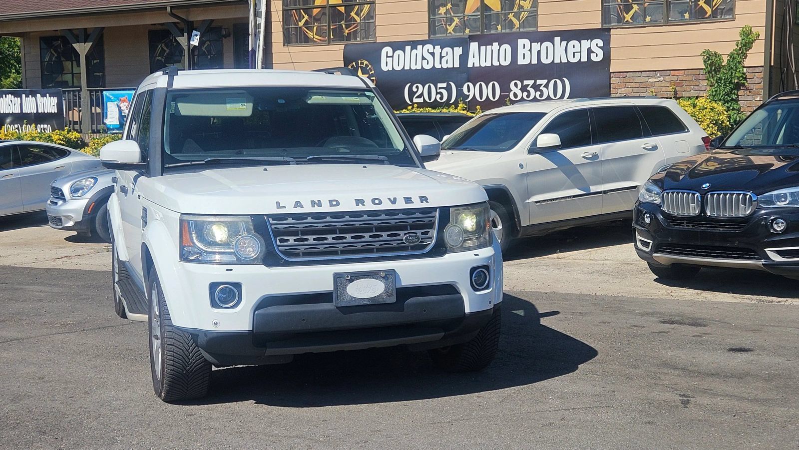 Used 2016 Land Rover LR4 HSE Silver Edition AWD/4WD image 1