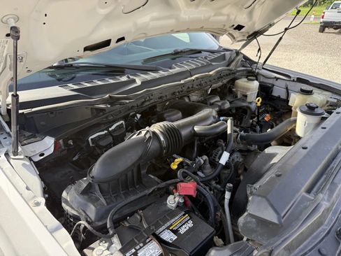 Used 2019 Ford F550 4x4 Regular Cab Super Duty image 30