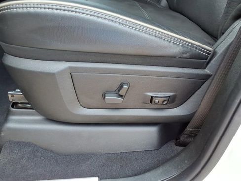 Used 2021 RAM 3500 Laramie AWD/4WD image 5