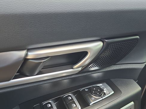 Certified 2025 Kia Telluride S image 20