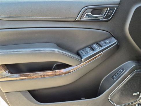 Used 2017 Chevrolet Tahoe LT RWD image 10