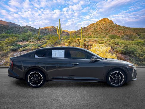 Certified 2025 Kia K4 GT-Line w/ GT-Line Premium Package FWD image 4