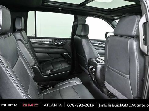 Used 2024 GMC Yukon XL Denali image 23
