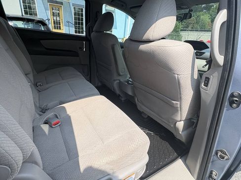 Used 2014 Honda Odyssey EX image 23