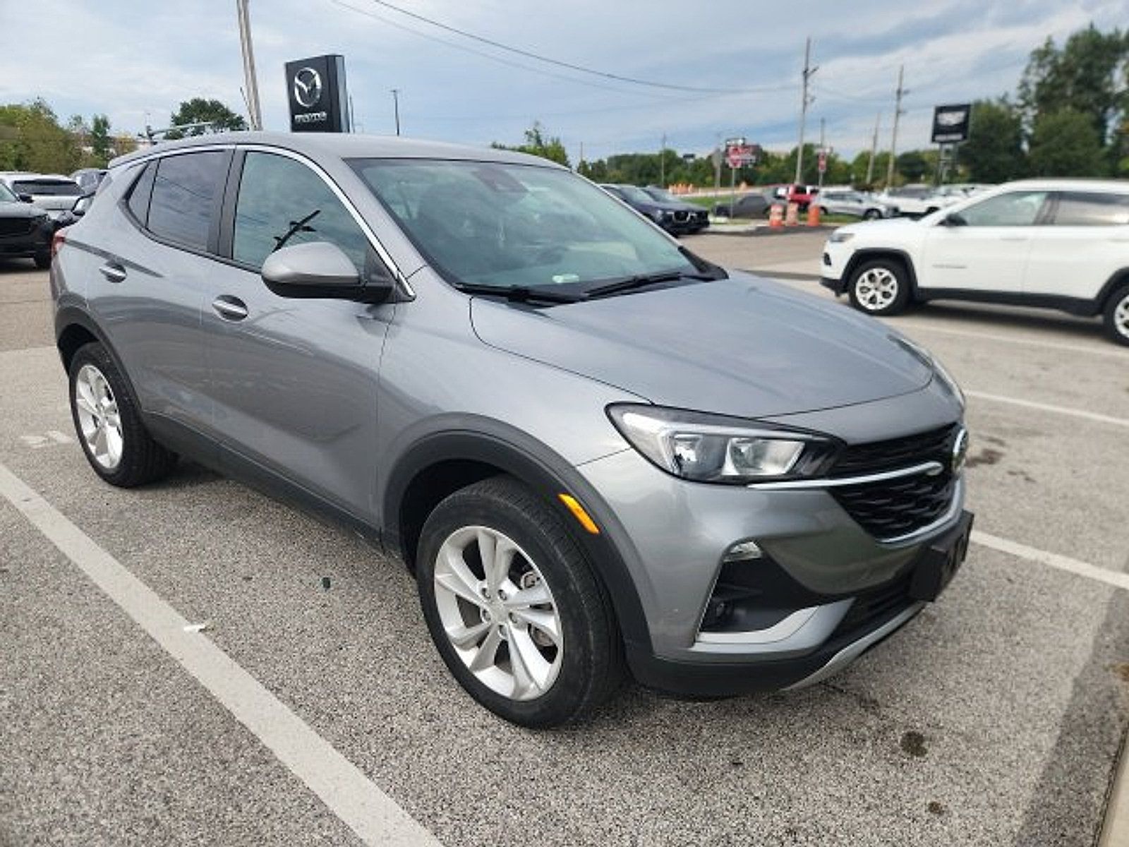 Used 2023 Buick Encore GX Preferred w/ Cold Weather Comfort Package AWD/4WD image 8