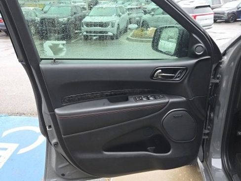 Used 2025 Dodge Durango R/T image 8