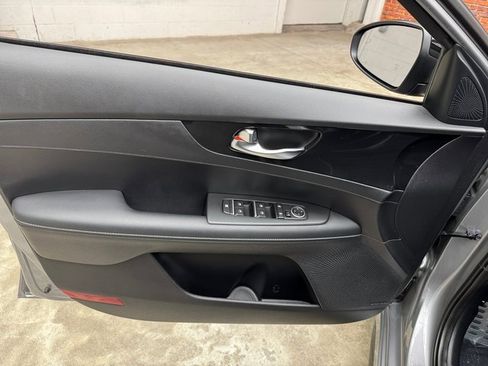 Used 2024 Kia Forte GT-Line w/ GT-Line Premium Package image 10