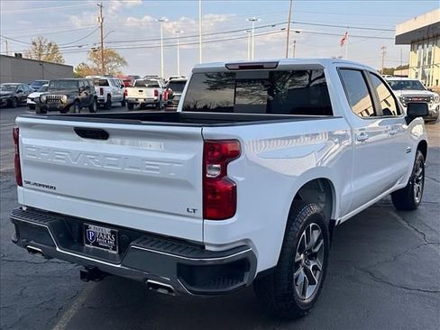 Used 2025 Chevrolet Silverado 1500 LT w/ Z71 Off-Road Package image 11