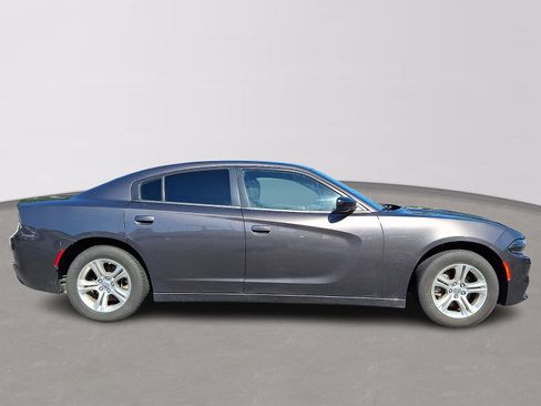 Used 2023 Dodge Charger SXT RWD image 7
