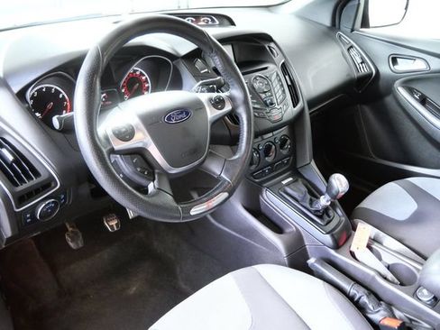 Used 2014 Ford Focus ST FWD image 3