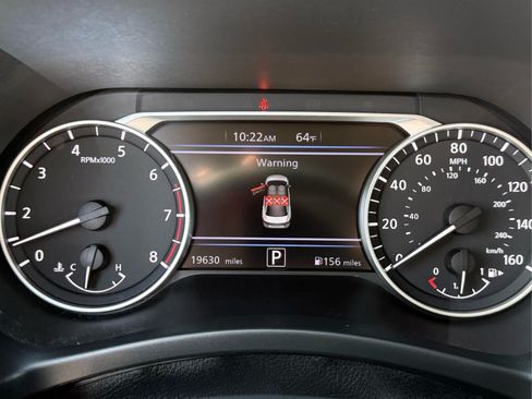 Used 2025 Nissan Sentra SV FWD image 26