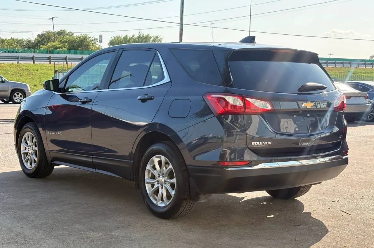 Used 2018 Chevrolet Equinox LT w/ LPO, Protection Package FWD image 5