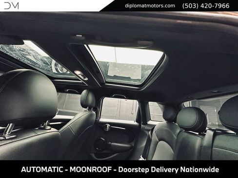 Used 2019 MINI Cooper 4-Door Hardtop w/ Signature Upholstery Package FWD image 23