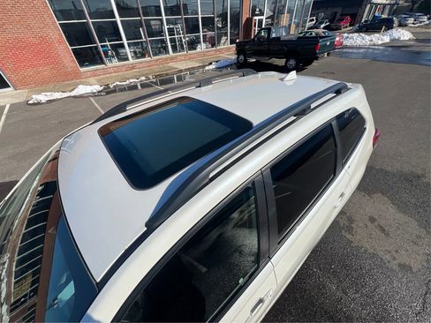 Used 2020 Subaru Forester Premium image 15