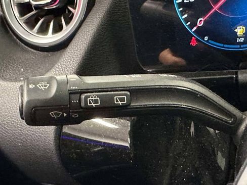 Certified 2023 Mercedes-Benz GLA 250 4MATIC image 29