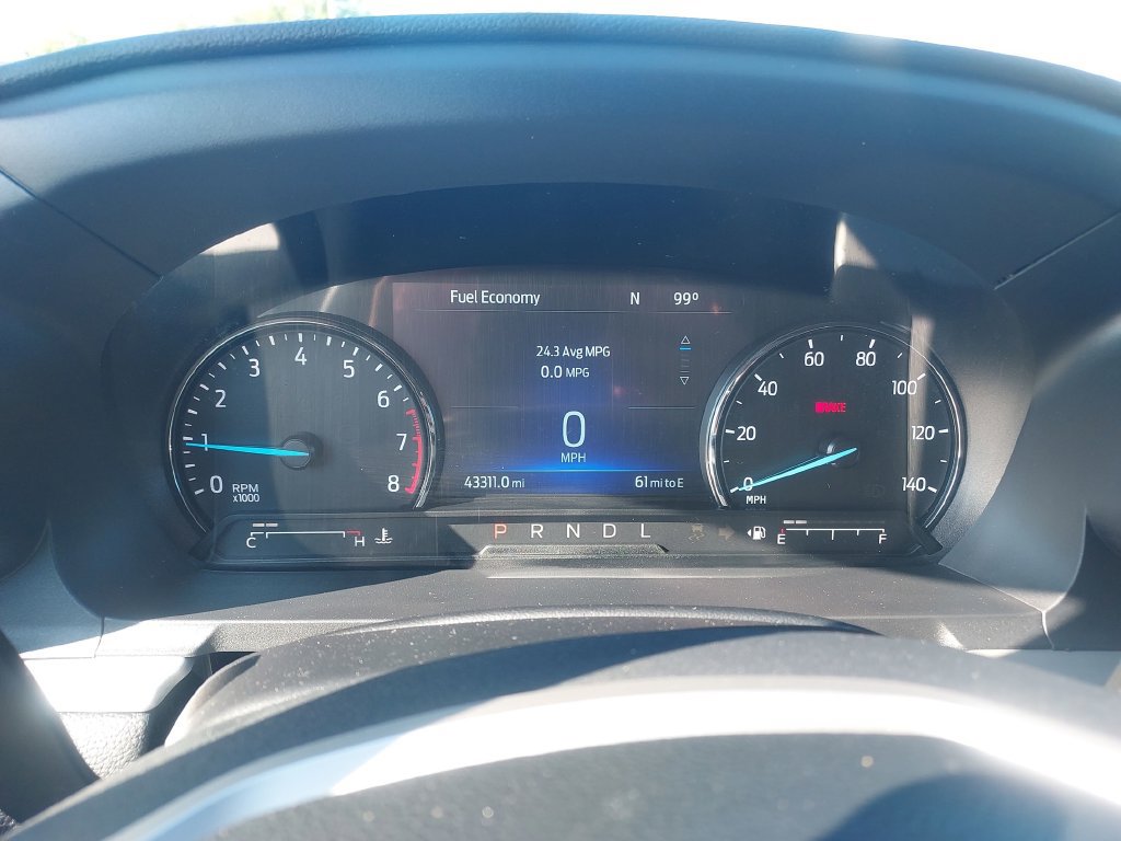 Used 2024 Ford Explorer XLT w/ Equipment Group 202A AWD/4WD image 12