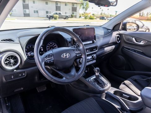Used 2023 Hyundai Kona SEL w/ Convenience Package FWD image 13