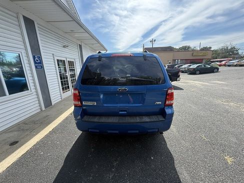 Used 2011 Ford Escape XLT w/ 202A Rapid Spec Order Code FWD image 8