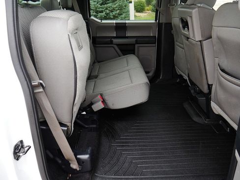 Used 2016 Ford F150 XLT AWD/4WD image 40