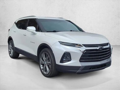 Used 2022 Chevrolet Blazer Premier w/ Enhanced Convenience Package image 3