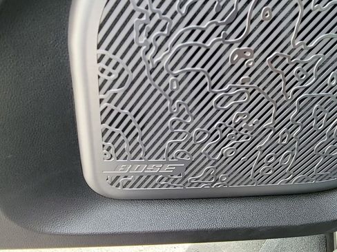 Used 2026 GMC Hummer EV SUV image 23