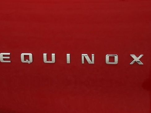Used 2022 Chevrolet Equinox LT FWD image 31