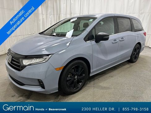 Used 2023 Honda Odyssey Sport image 4
