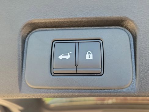 New 2026 Nissan Rogue SV w/ Cold Weather Package FWD image 9