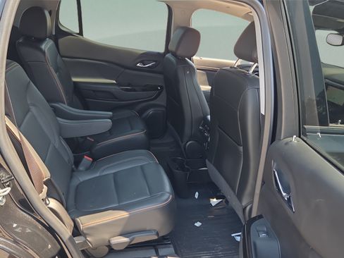 Used 2023 GMC Acadia AT4 w/ Technology Package AWD/4WD image 14