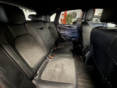 Used 2019 Porsche Macan image 18
