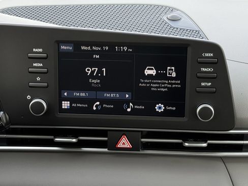 New 2026 Hyundai Elantra SE FWD image 18