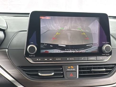 Certified 2024 Nissan Altima 2.5 SV image 23