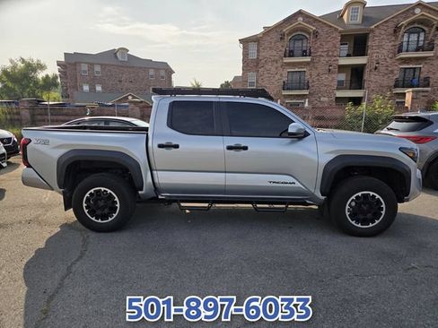 Used 2024 Toyota Tacoma TRD Off-Road AWD/4WD image 4