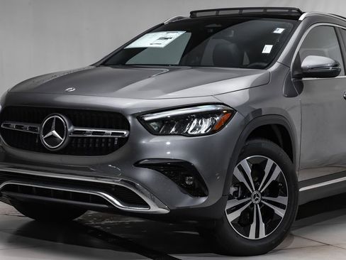 New 2026 Mercedes-Benz GLA 250 GLA 250 image 2