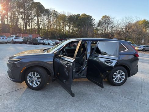 Used 2026 Honda CR-V LX image 17