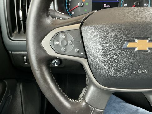 Used 2020 Chevrolet Colorado Z71 image 12