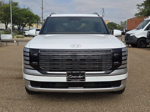 Used 2026 Hyundai Palisade Calligraphy FWD image 10