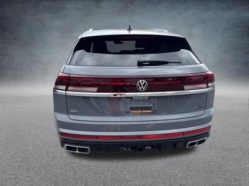New 2026 Volkswagen Atlas Cross Sport SEL Premium R-Line AWD/4WD image 4