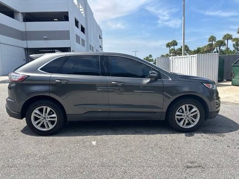 Used 2017 Ford Edge SEL w/ Equipment Group 201A AWD/4WD image 2