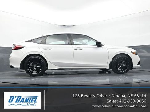 Used 2024 Honda Civic Sport image 13