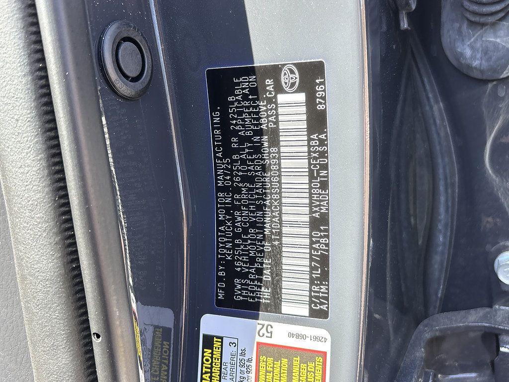 Used 2025 Toyota Camry SE w/ Convenience Package FWD image 28