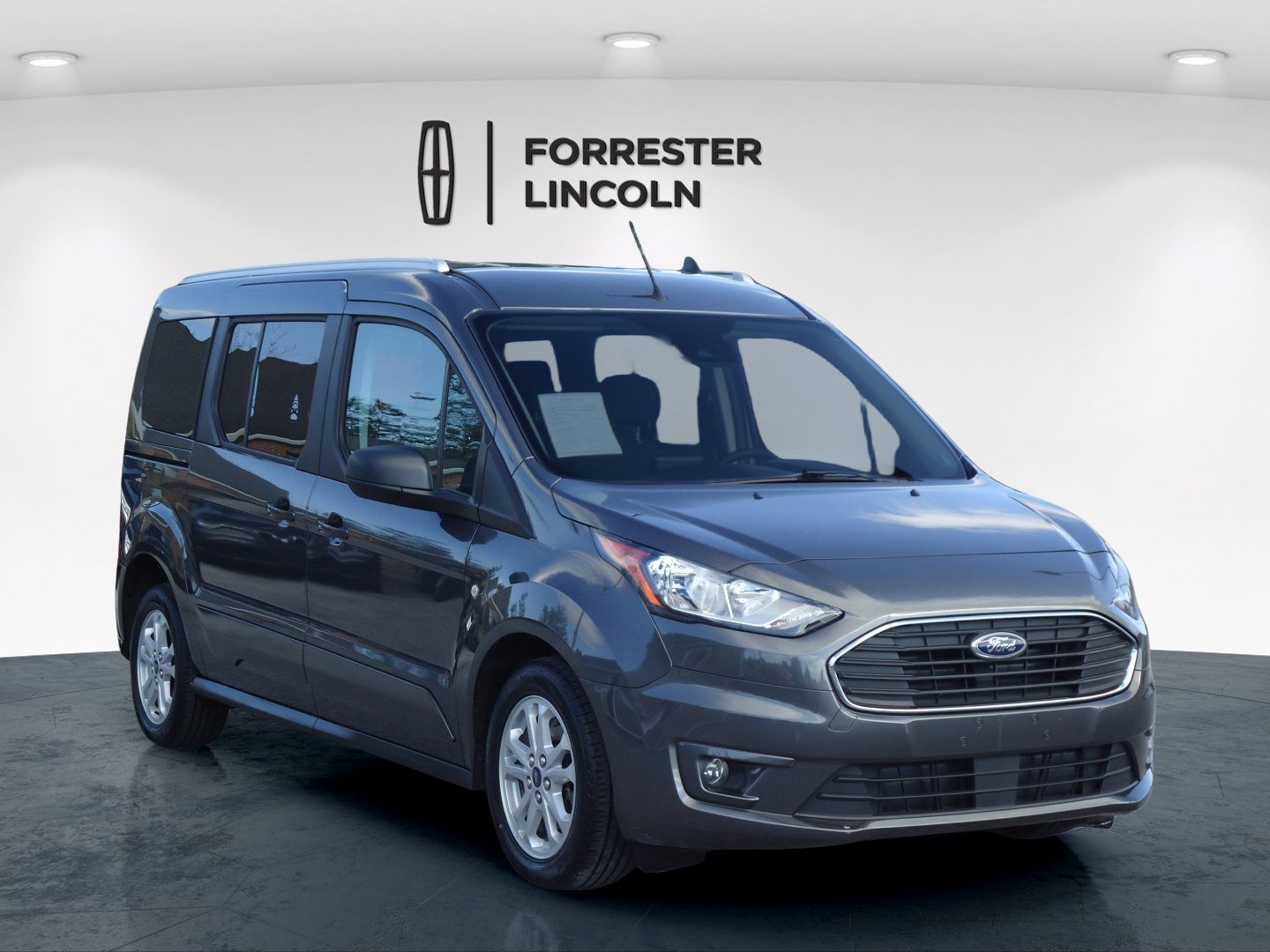 Used 2021 Ford Transit Connect XLT FWD image 1