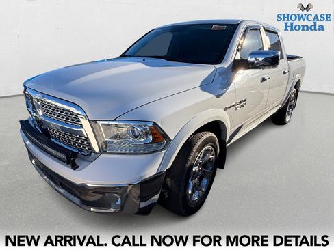 Used 2018 RAM 1500 Laramie w/ Cold Weather Group image 2