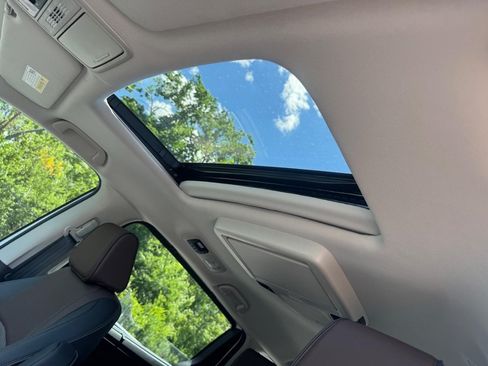 Certified 2026 Honda Odyssey Elite image 21