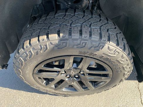 Certified 2023 Chevrolet Silverado 1500 LT Trail Boss AWD/4WD image 32