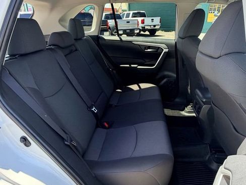 Used 2023 Toyota RAV4 XLE w/ Convenience Package FWD image 22