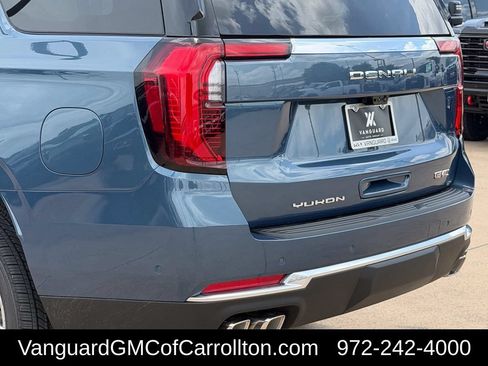 New 2026 GMC Yukon Denali w/ Denali Reserve Package AWD/4WD image 6