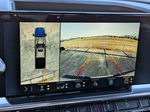 Used 2024 Chevrolet Silverado 2500 High Country w/ High Country Premium Package image 23