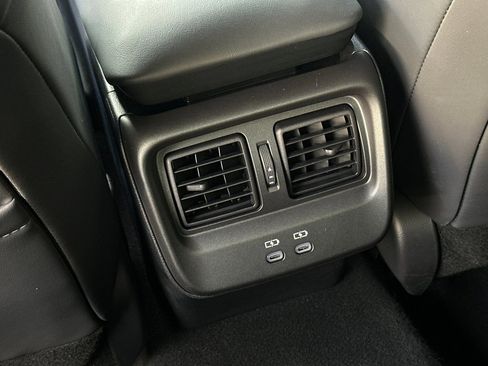 Used 2023 Toyota Crown XLE image 31